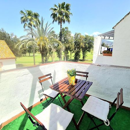 Apartamento Con Vistas Al Campo De Golf Y Piscina Daire Fuengirola Dış mekan fotoğraf