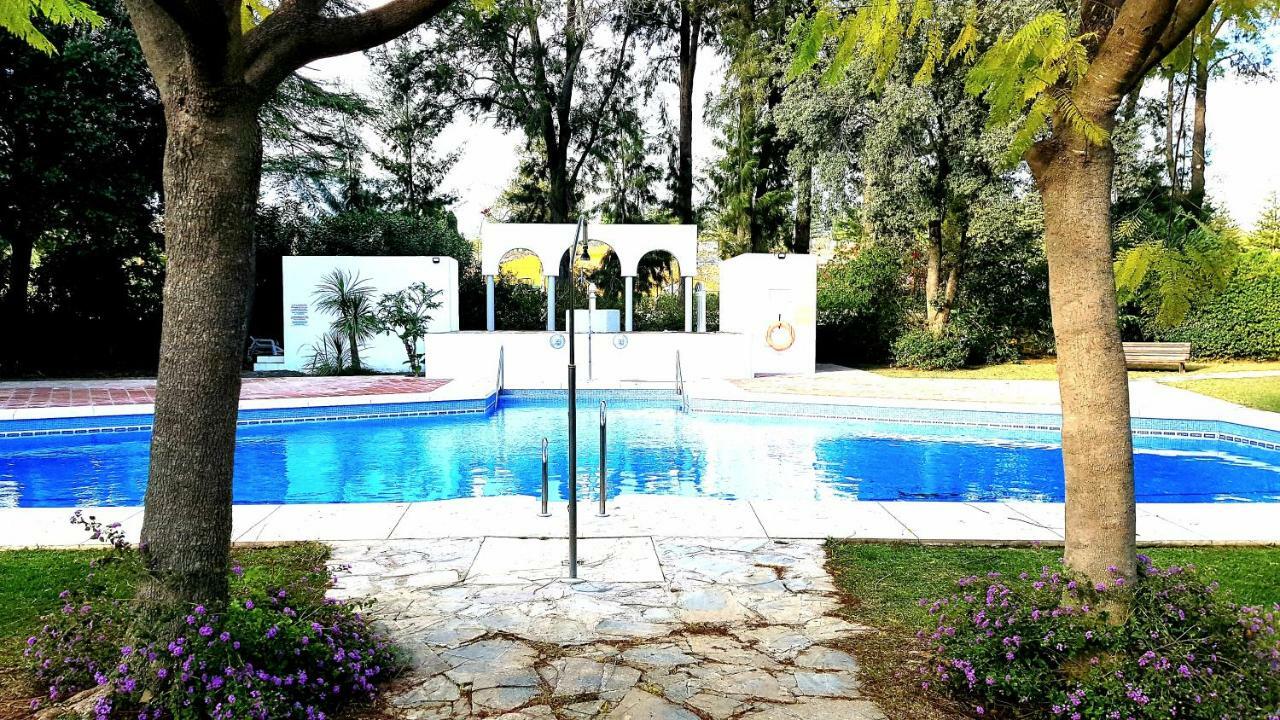 Apartamento Con Vistas Al Campo De Golf Y Piscina Daire Fuengirola Dış mekan fotoğraf